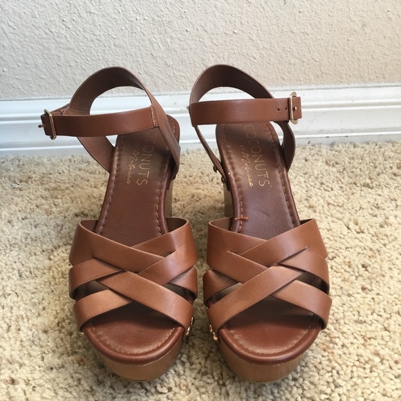Coconut by Matisse brown wedge heels sz 8 - Picture 6 of 6